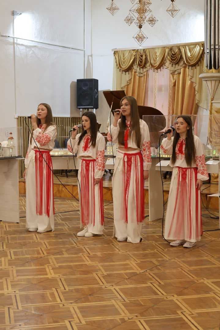 Gallery image 12