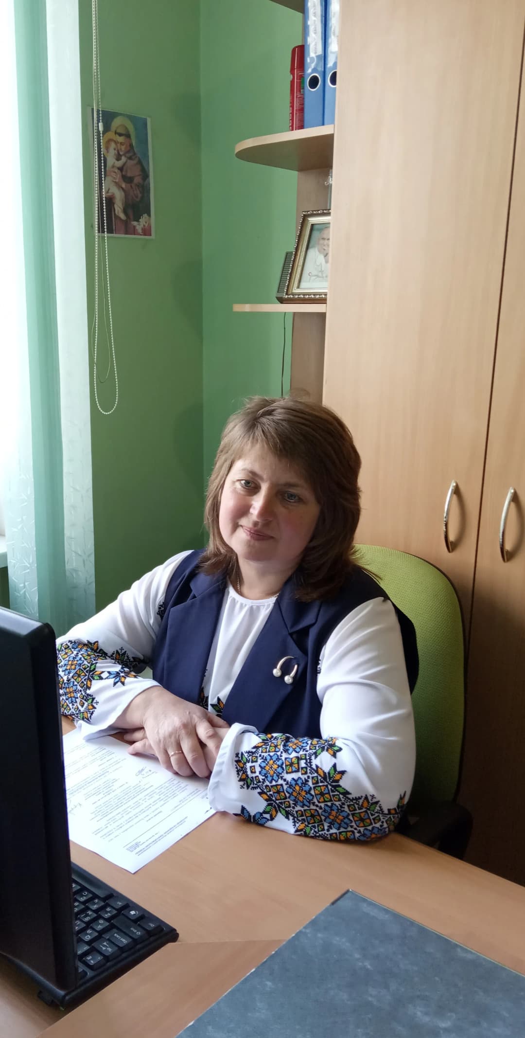 Начальник відділу, головний бухгалтер
