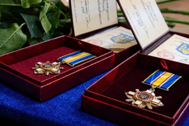 Ордени "За мужність" ІІІ ступеня