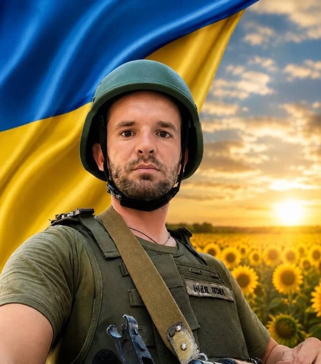 Герой Олег Юрченко