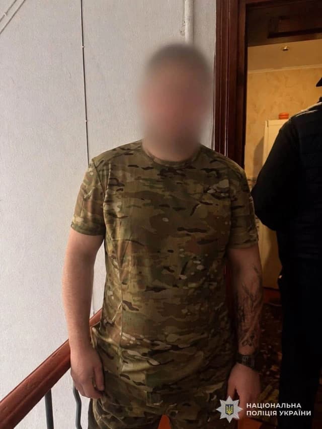 чоловік, якого затримали правоохоронці