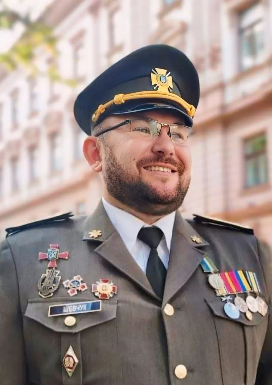 Герой Антон Шевчук