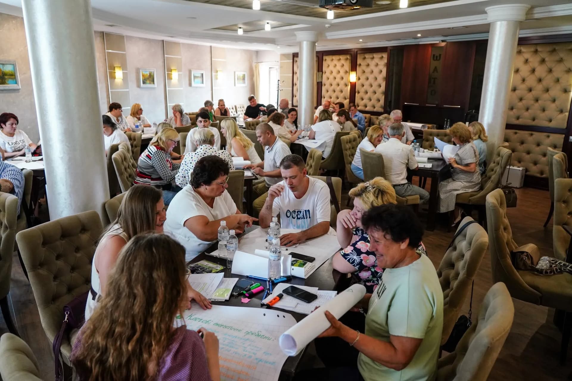 Всі команди працюють над проєктами