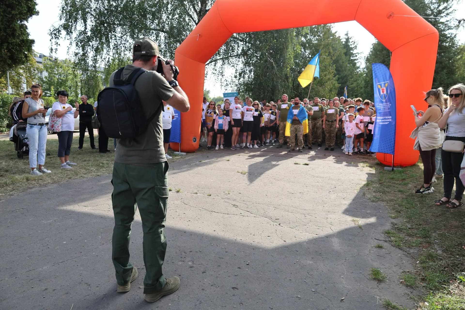загальне фото усіх учасників забігу