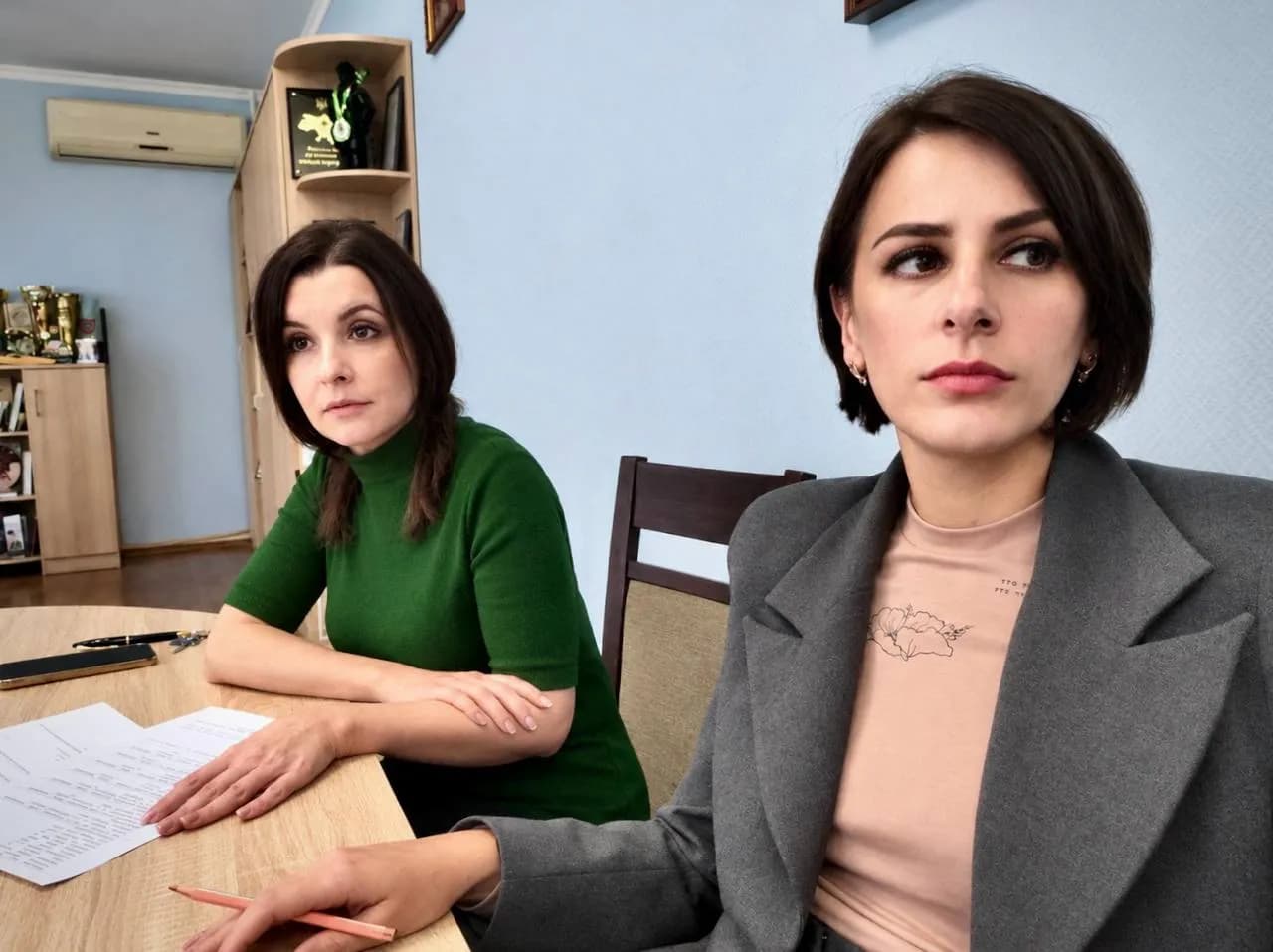 Учасники інвестиційної ради за столом