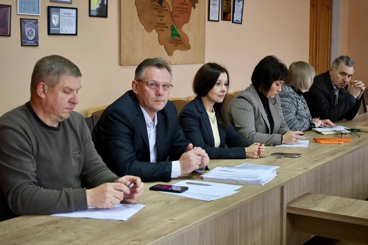 Представники міської ради, відділу освіти, ЦПРПП