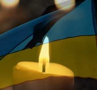 Сьогодні о 19:00 в батьківській хаті в селищі Гірник розпочнеться Заупокійне Богослужіння (парастас) за Героєм Ростиславом Майбуком. 