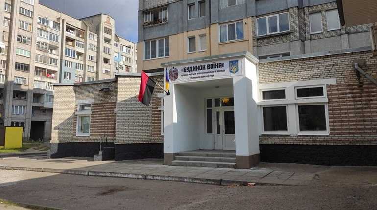 У «Будинку воїна» завершується ремонт кабінету помічника ветерана