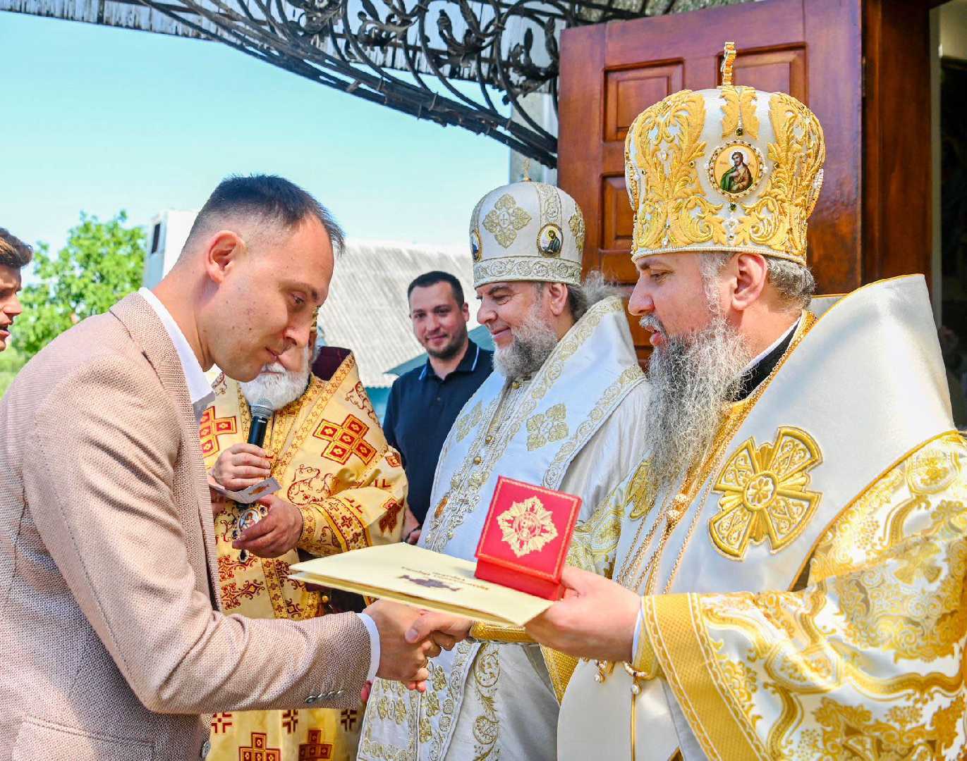Блаженнійший Епіфаній відзначив орденом депутата Богдана Твардовського