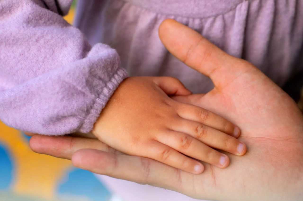 Послуга раннього втручання: допомога для малюків і їхніх родин