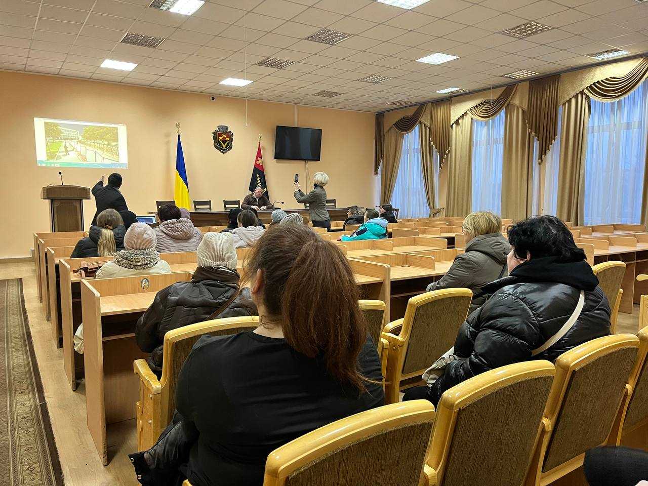 У Шептицькій громаді обговорили концепцію розширення Алеї Героїв