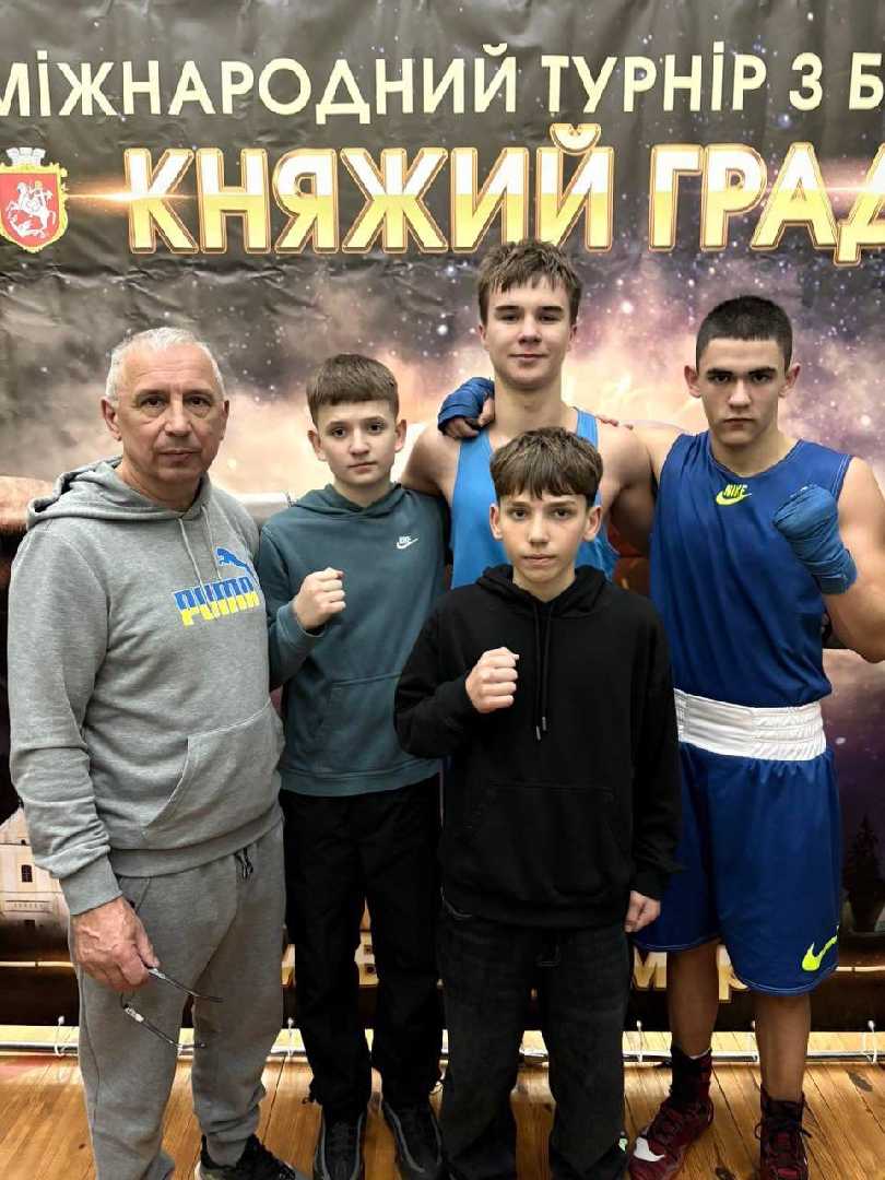 Наші - найкращі!