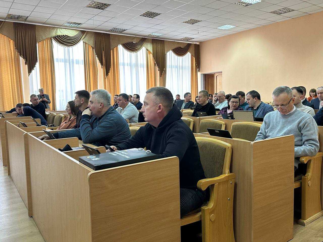 Депутати Шептицької міської ради озвучили низку звернень під час засідання сесії