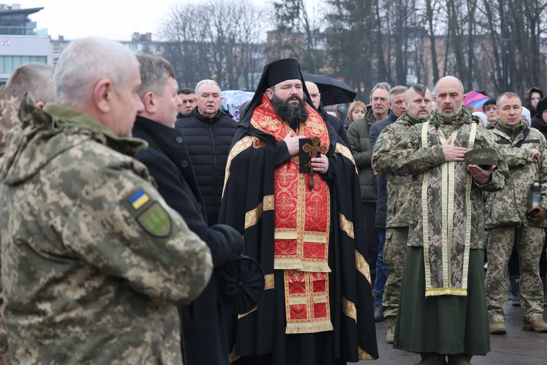 Громада об’єдналась у спільній молитві в день четвертої річниці повномасштабного вторгнення.