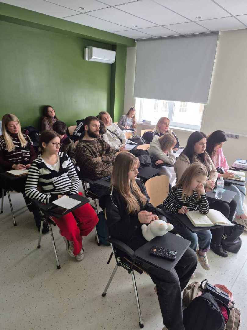 У Лікарні Святого Миколая стартувало навчання для батьків дітей із діабетом