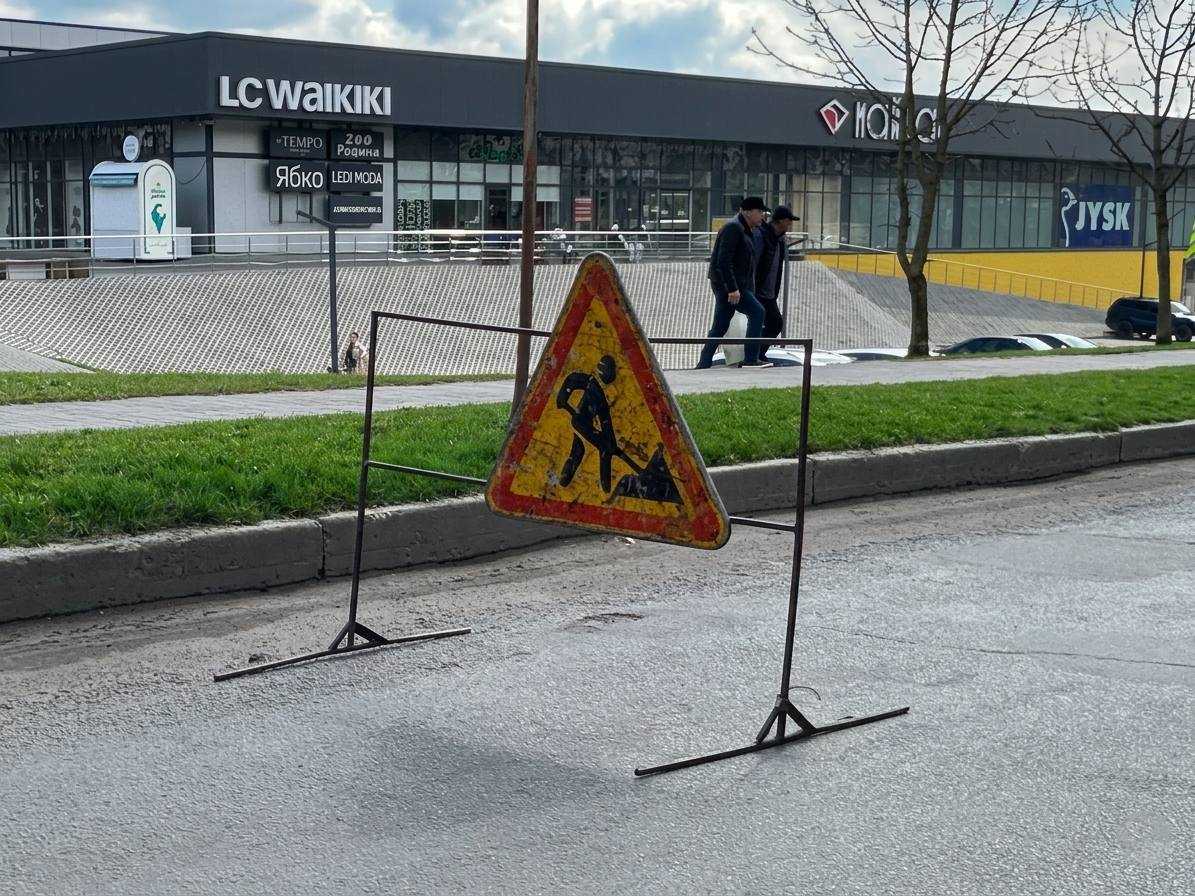 У громаді триває ремонт дорожнього покриття