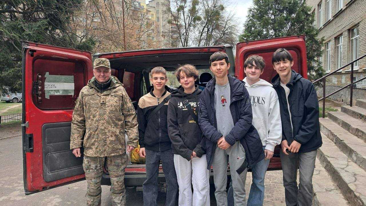 82 000 гривень зібрали під час благодійного ярмарку школярі Гімназії №12!