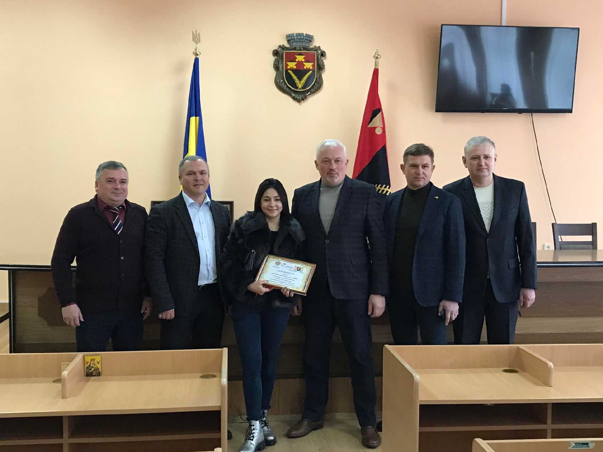 Подарунок під ялинку – квартира.